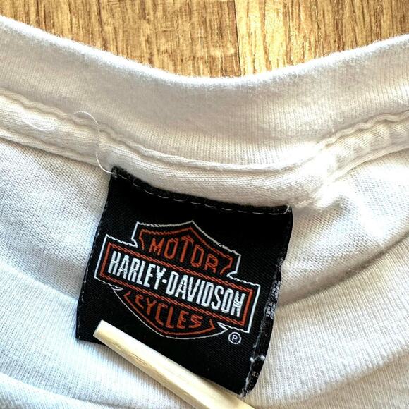 White Harley Davidson Legendary Motorcycles Tee - Size XL - Picture 4 of 8